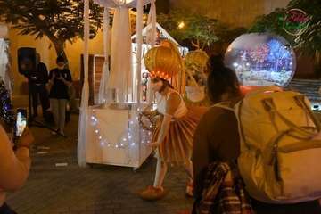 La alcaldesa de Telde alaba el ambiente mágico de la Casa de la Navidad/Francisco Javier Santana y TA.